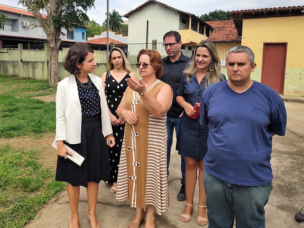 a secretária de Estado de Educação, Julia Sant’Anna, esteve em São João del-Rei, na região do Campo das Vertentes. 